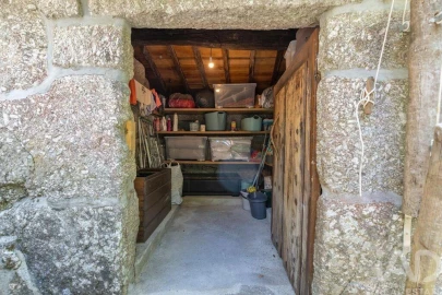Quinta T4 para Venda em Travassos