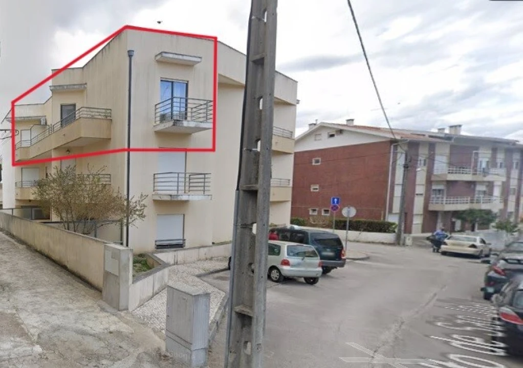 Apartamento T1 para Venda em Santo Antonio dos Olivais Foto 21