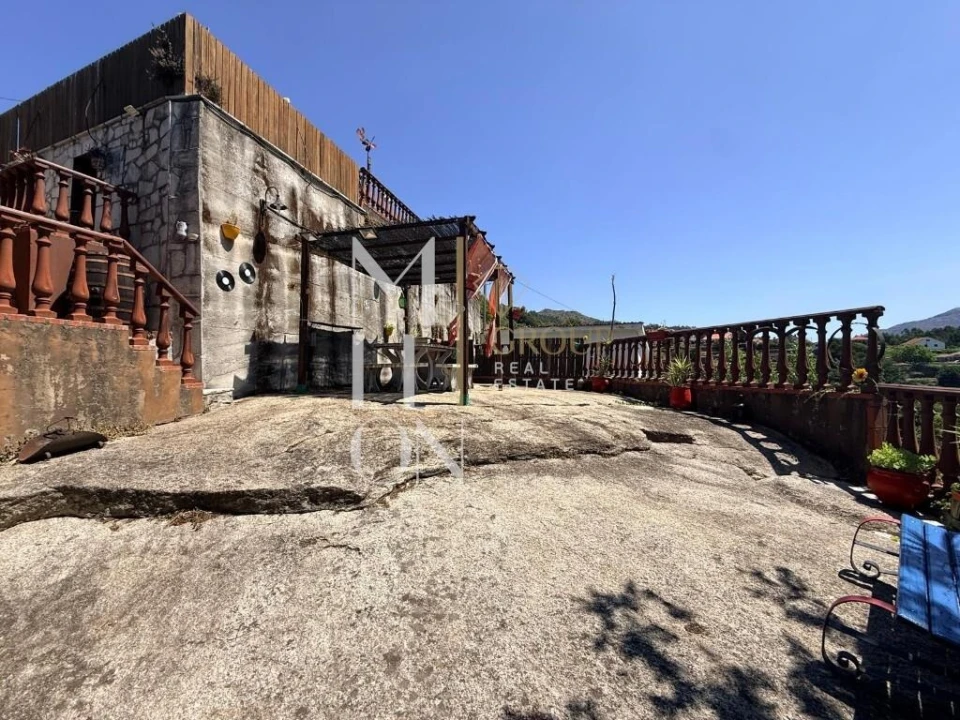 Moradia T1 para Venda em Soajo Foto 37