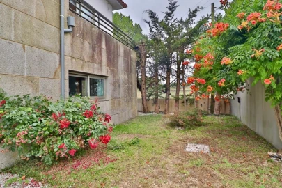 Moradia T4 para Venda em Alvarães