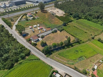 Moradia T4 para Venda em Alvarães