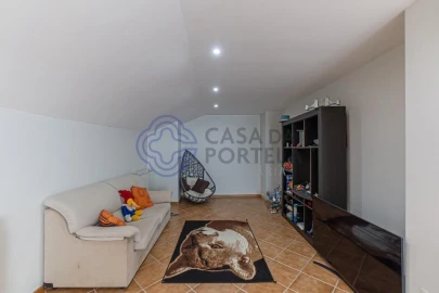 Moradia T3 para Venda em Pedroso e Seixezelo