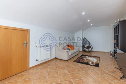 Moradia T3 para Venda em Pedroso e Seixezelo
