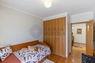 Moradia T3 para Venda em Pedroso e Seixezelo