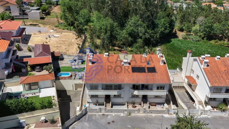 Moradia T3 para Venda em Pedroso e Seixezelo Foto 44