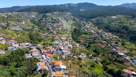 Terreno para Venda em Canhas