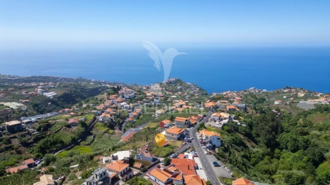 Terreno para Venda em Canhas