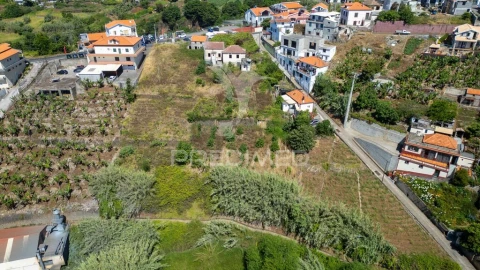Terreno para Venda em Canhas