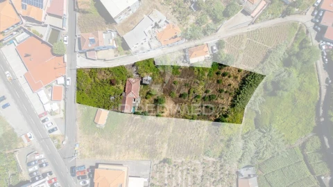 Terreno para Venda em Canhas