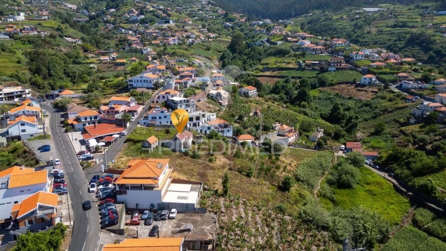 Terreno para Venda em Canhas Foto 12