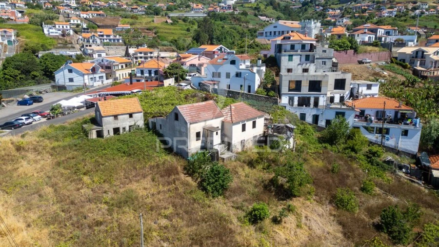 Terreno para Venda em Canhas Foto 13