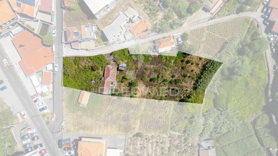 Terreno para Venda em Canhas