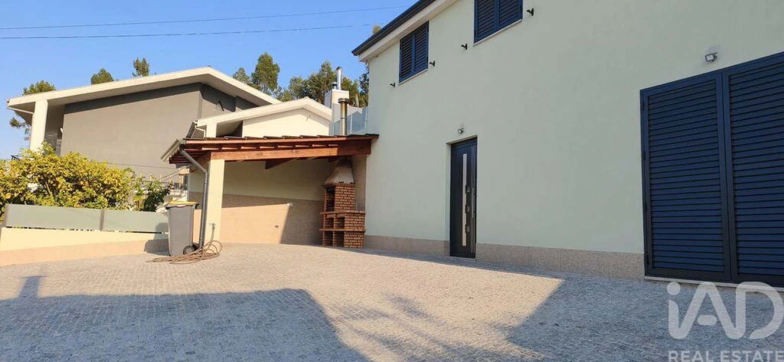 Moradia T3 para Venda em Sandim, Olival, Lever e Crestuma Foto 7