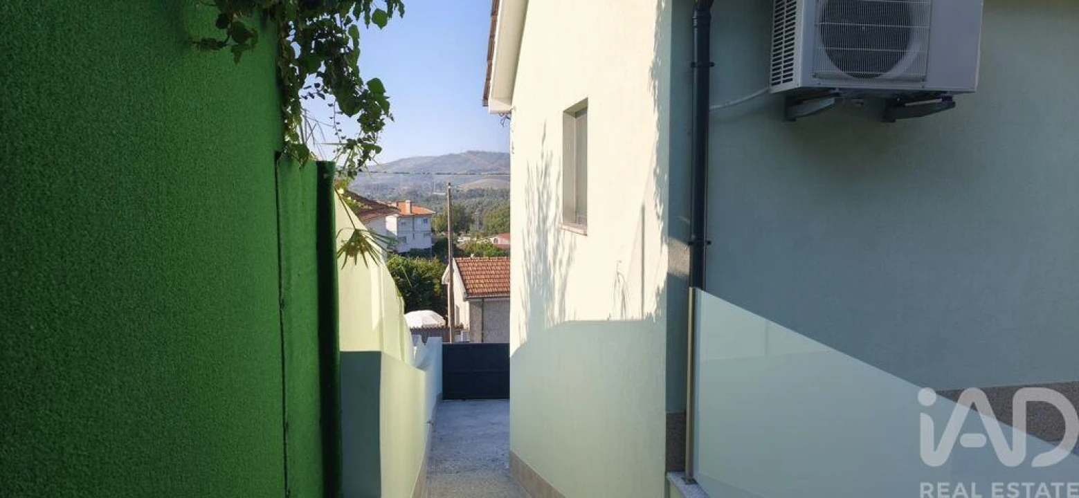 Moradia T3 para Venda em Sandim, Olival, Lever e Crestuma Foto 29