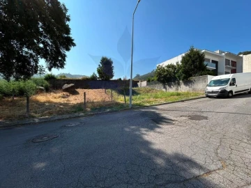 Terreno para Venda em Este (São Pedro e São Mamede)