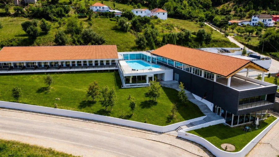 Prédio para Venda em Pombeiro da Beira