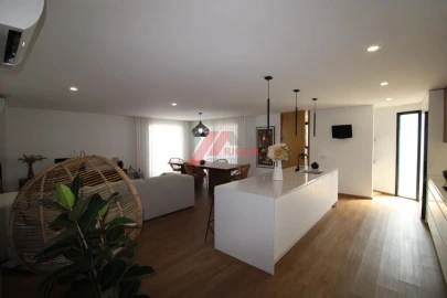 Moradia T3 para Venda em Bougado (São Martinho e Santiago)
