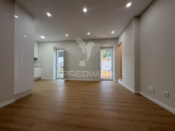 Apartamento T2 para Venda em Palmela