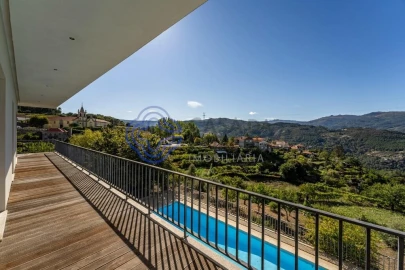 Moradia T5 para Venda em Ancede e Ribadouro