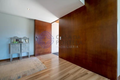 Moradia T5 para Venda em Ancede e Ribadouro
