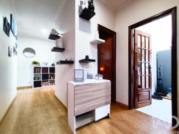 Apartamento T3 para Venda em Subportela, Deocriste e Portela Susã