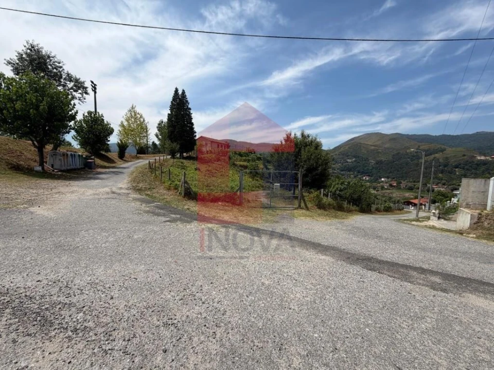 Terreno para Venda em Valdreu Foto 13