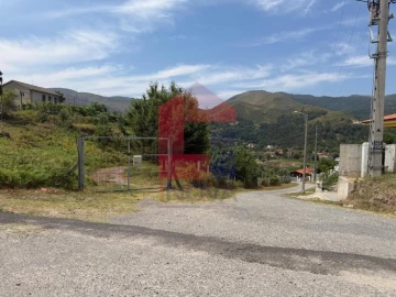Terreno para Venda em Valdreu