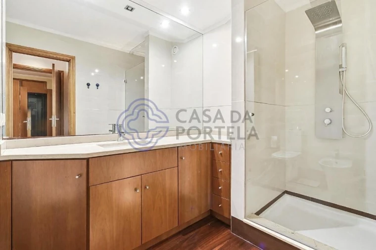 Apartamento T2 para Venda em Santa Marinha e São Pedro da Afurada Foto 21