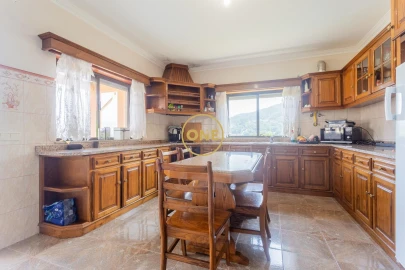 Moradia T4 para Venda em Souto