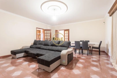 Moradia T4 para Venda em Souto