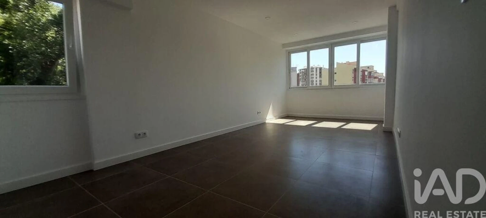 Apartamento T2 para Venda em Odivelas Foto 4
