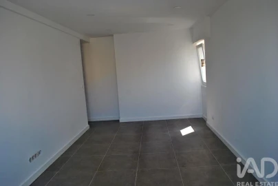 Apartamento T2 para Venda em Odivelas