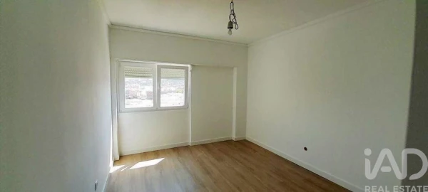 Apartamento T2 para Venda em Odivelas