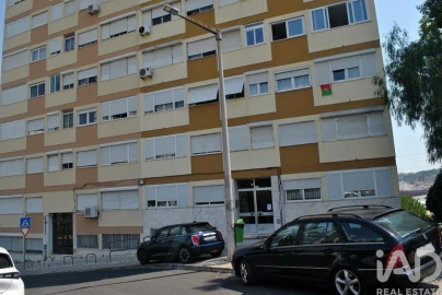 Apartamento T2 para Venda em Odivelas