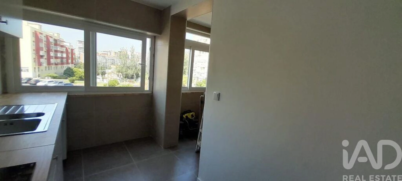 Apartamento T2 para Venda em Odivelas Foto 19