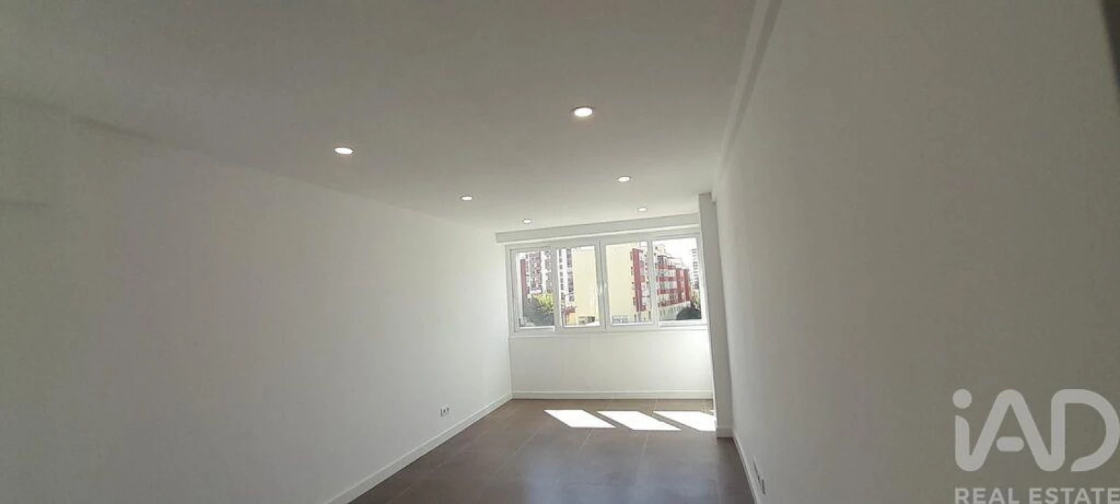 Apartamento T2 para Venda em Odivelas Foto 26