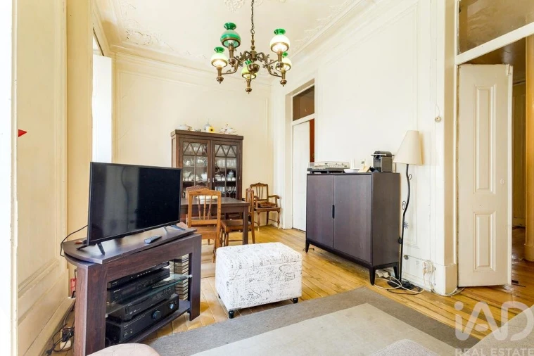 Apartamento T2 para Venda em Misericórdia Foto 3