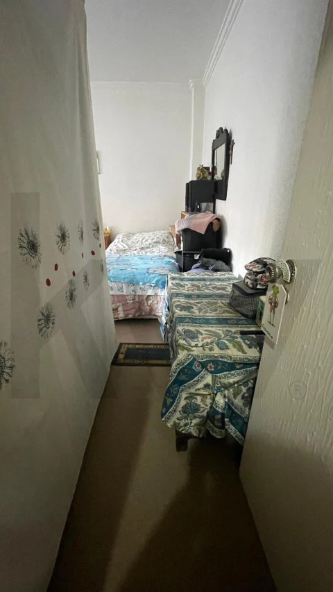 Apartamento T1 para Venda em Carcavelos e Parede