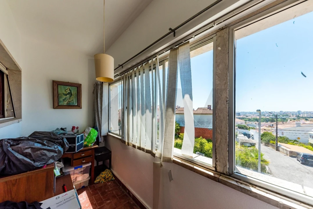 Moradia T5 para Venda em Carcavelos e Parede Foto 35
