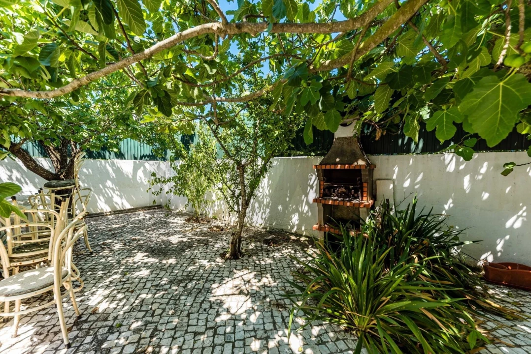 Moradia T5 para Venda em Carcavelos e Parede Foto 59