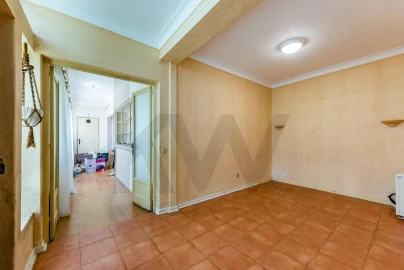 Moradia T5 para Venda em Carcavelos e Parede