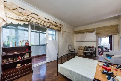 Moradia T5 para Venda em Carcavelos e Parede