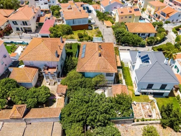 Moradia T5 para Venda em Carcavelos e Parede