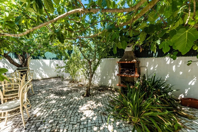 Moradia T5 para Venda em Carcavelos e Parede Foto 59