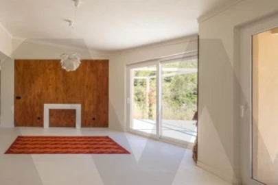 Moradia T5 para Arrendamento em Sesimbra (Castelo)