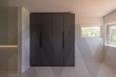 Moradia T5 para Arrendamento em Sesimbra (Castelo)