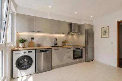 Apartamento T3 para Venda em Carcavelos e Parede