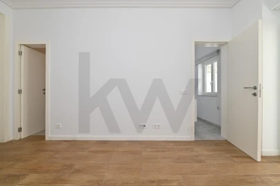 Apartamento T3 para Arrendamento em Oeiras e São Julião da Barra, Paço de Arcos e Caxias