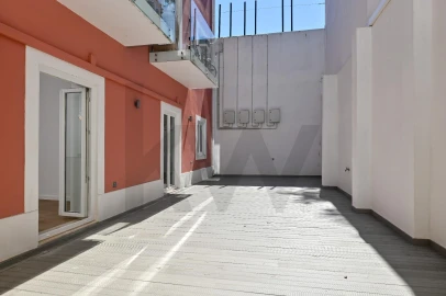 Apartamento T3 para Arrendamento em Oeiras e São Julião da Barra, Paço de Arcos e Caxias