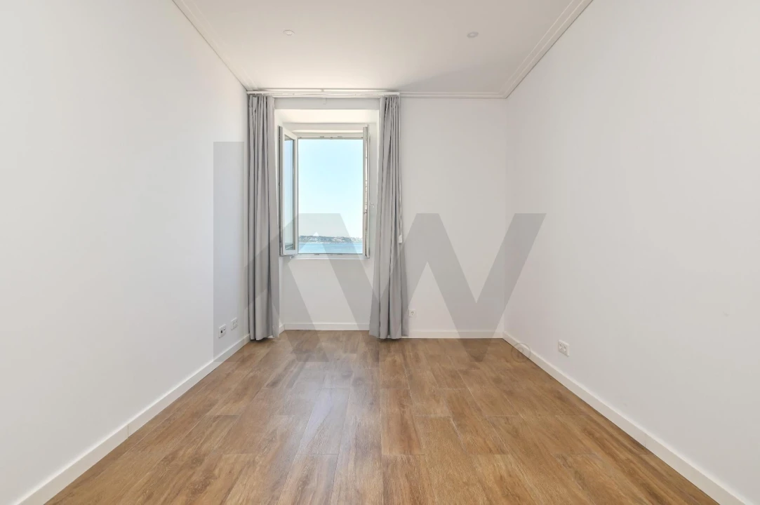 Apartamento T3 para Arrendamento em Oeiras e São Julião da Barra, Paço de Arcos e Caxias Foto 5